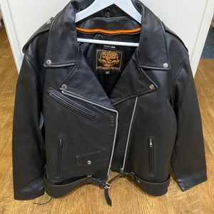 Women’s size 3x Black leather moto jacket with zip out liner